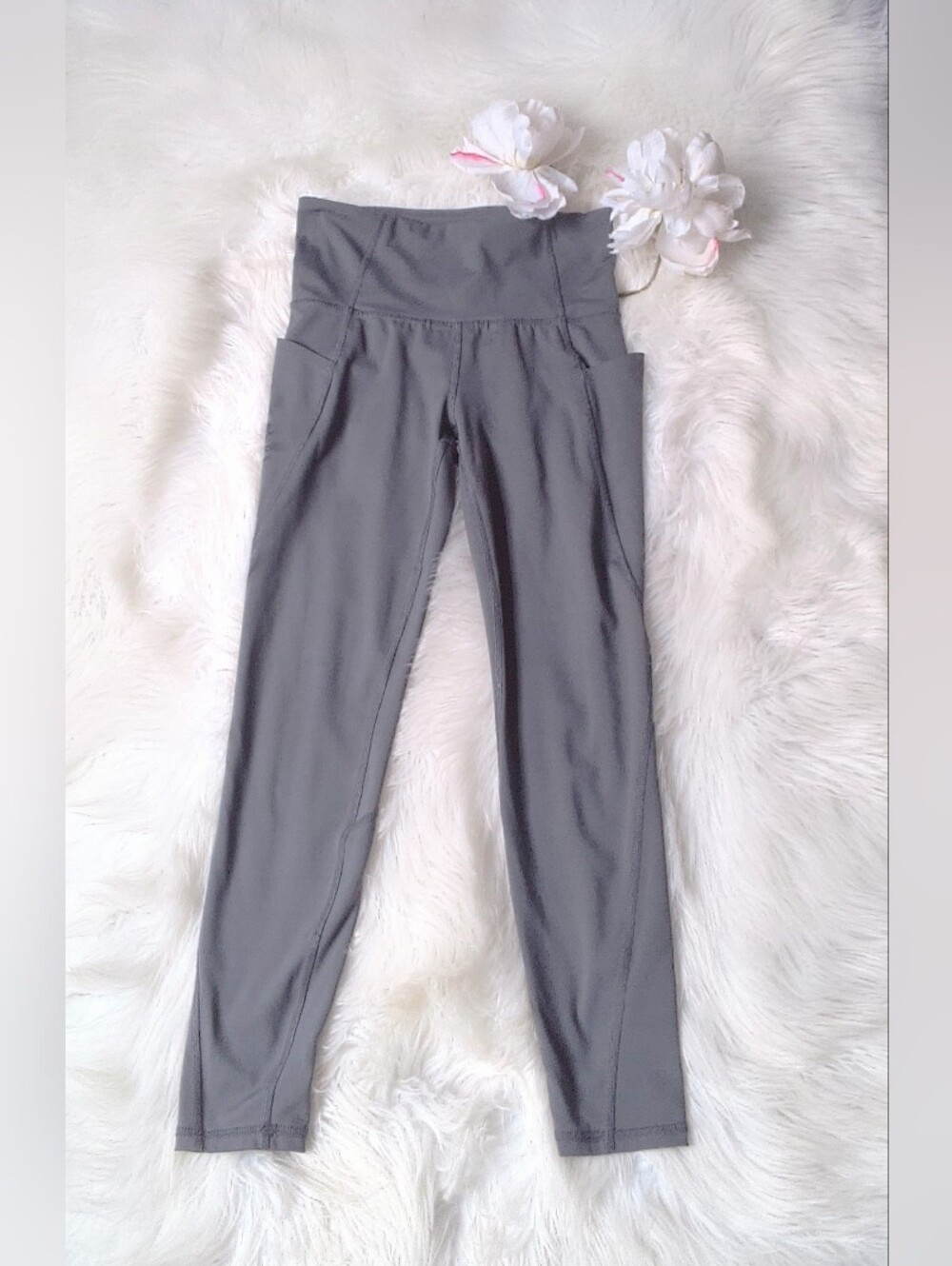 Xersion Gray Ankle Leggings Size 7/8 XS